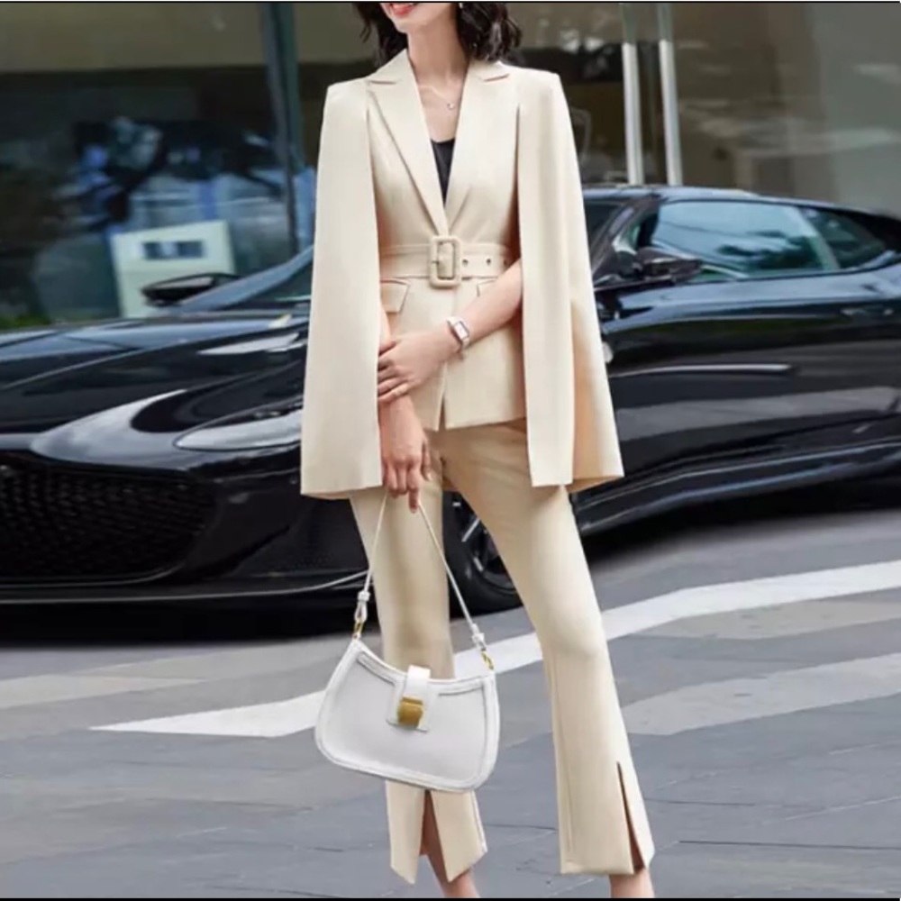 🔆 2 piece cape suit set beige